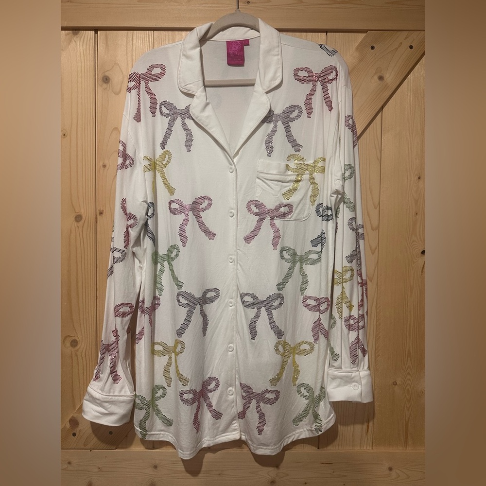 Queen of Sparkles Colorful Bow Print Comfy Top